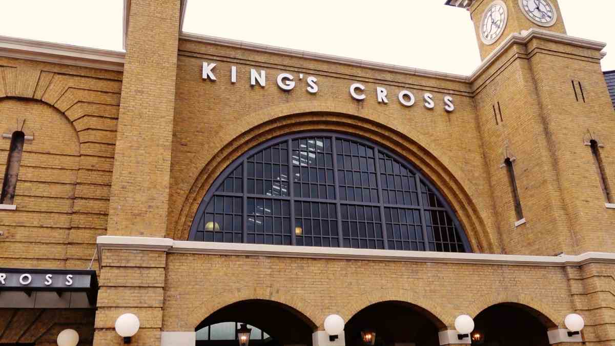 Kings Cross Wizarding World of Harry Potter